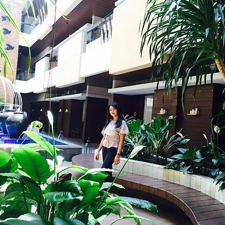 Sweet Garden Guest House Malang Exterior photo