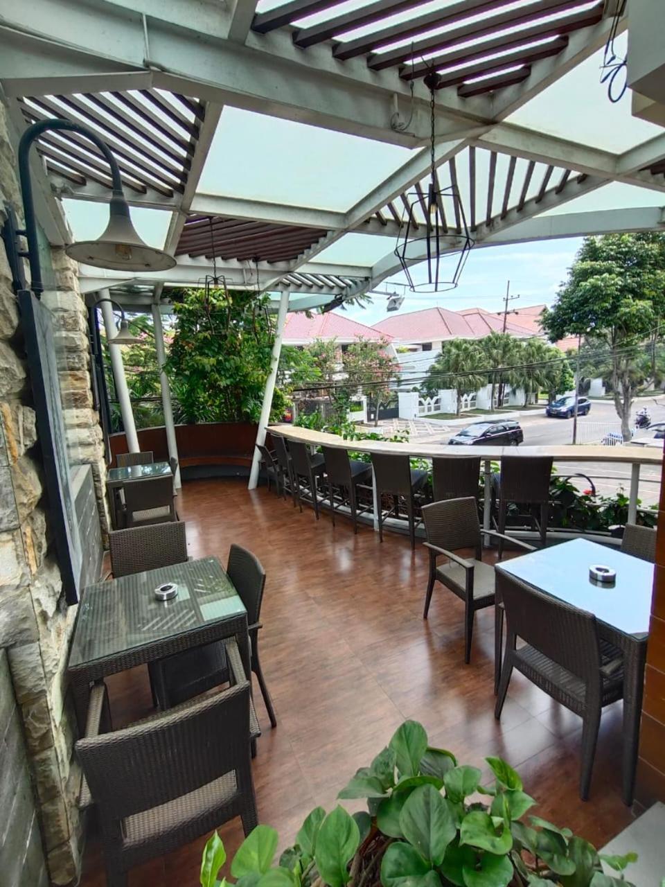 Sweet Garden Guest House Malang Exterior photo