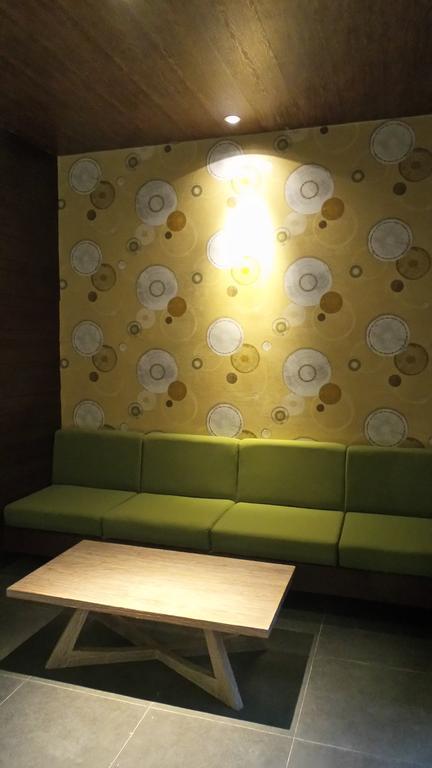 Sweet Garden Guest House Malang Exterior photo