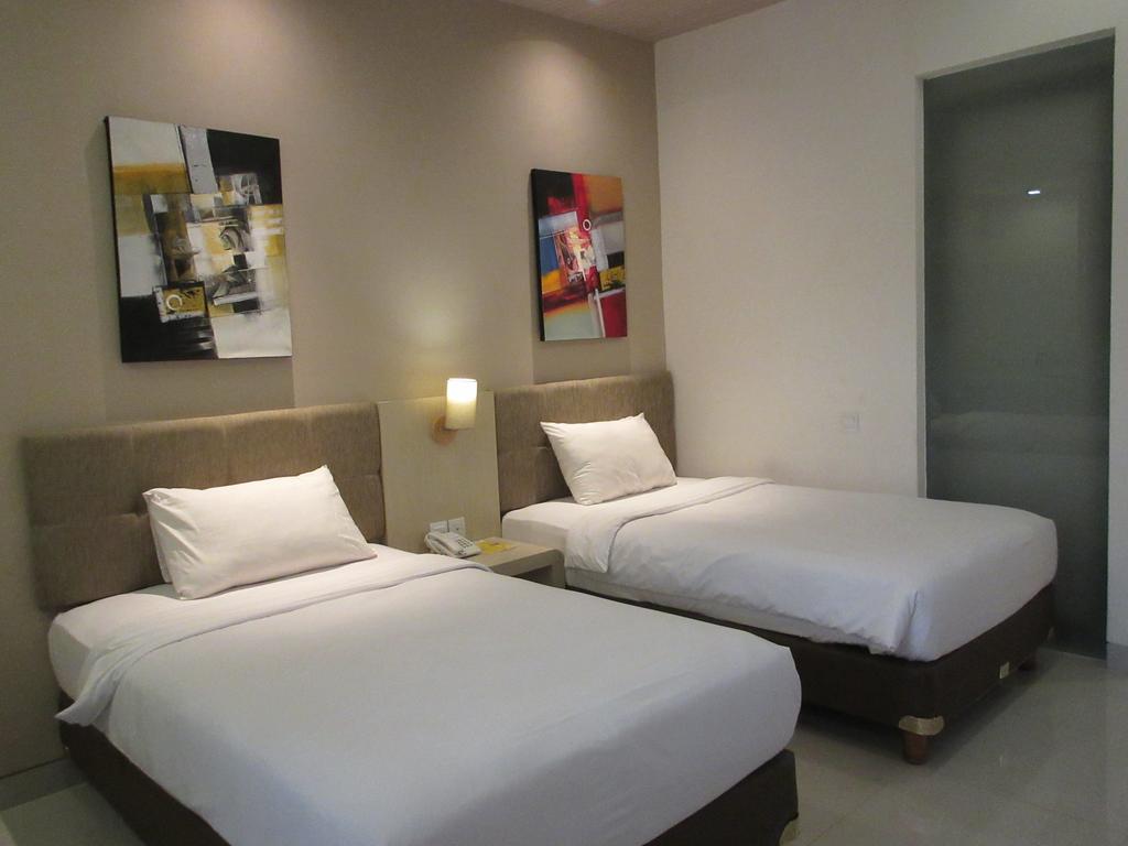 Sweet Garden Guest House Malang Exterior photo